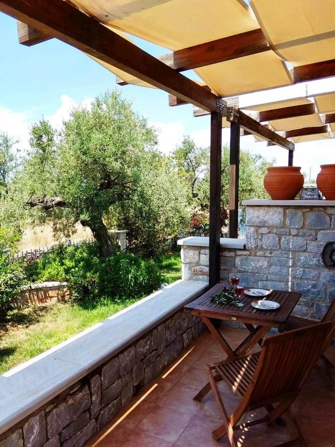 Atha-Tina:Traditional Stone Homes Agios Nikolaos  Extérieur photo